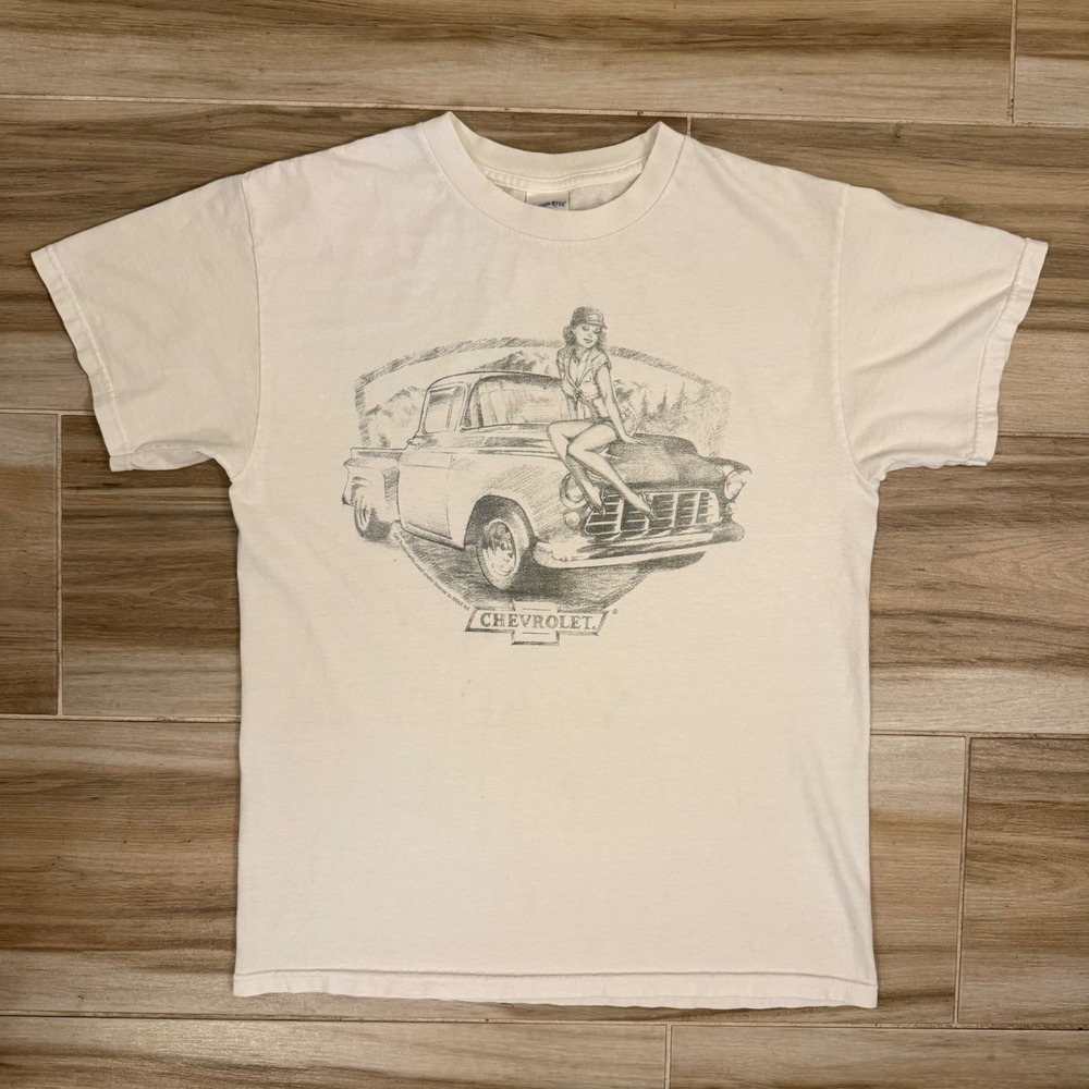 Vintage Tennessee River Chevrolet Truck Pinup Graphic T-Shirt White Mens Medium